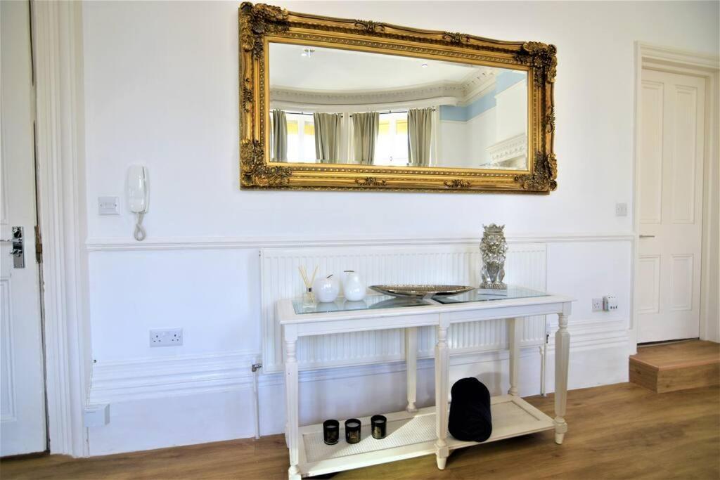 Flash Sales Offer - Any Week Day No Minimum Night Restrictions Central Hove 1 Bedroom Flat Bn38Bru02 Exterior foto